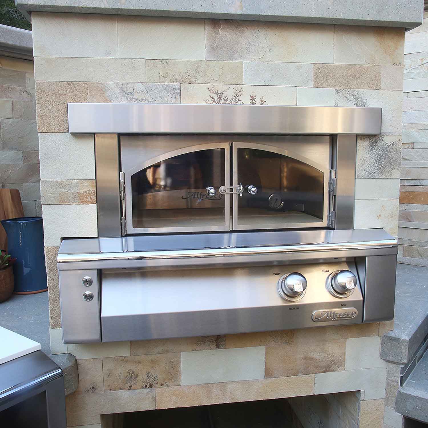 Alfresco AXE-PZA-BI Built-In Pizza Oven, 30