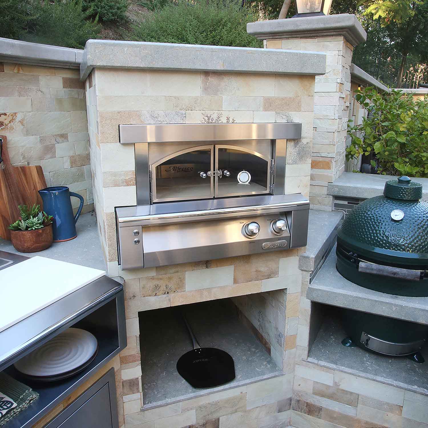 Alfresco AXE-PZA-BI Built-In Pizza Oven, 30