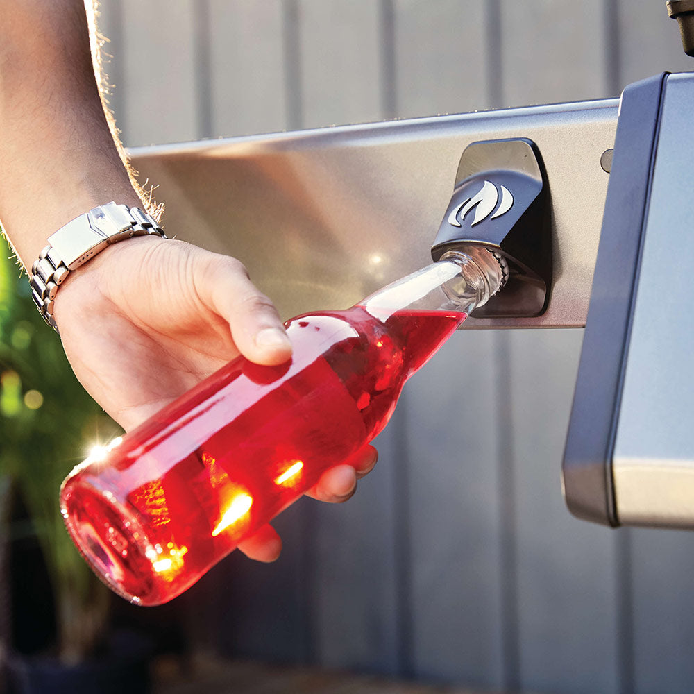 Napoleon F425DGT Freestyle 425 Gas Grill On Cart