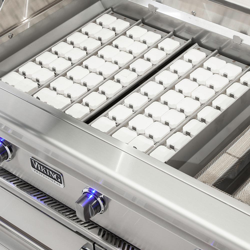 Viking 5 Series Stainless Steel Cart Gas Grill with ProSear Burner & Rotisserie, 36-Inch (VQGFS536)