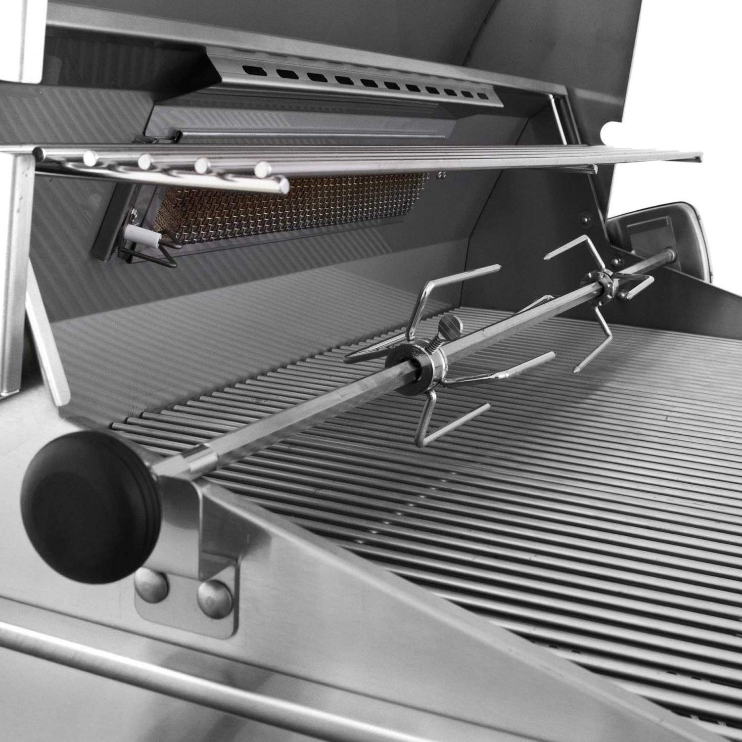 Open built-in gas grill with stainless cooking grates and burner system