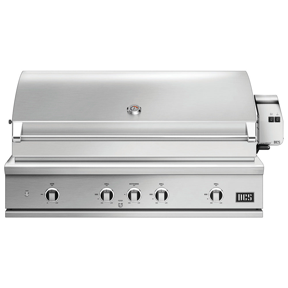 Built-in gas grill with closed hood, front control knobs, and side control panel