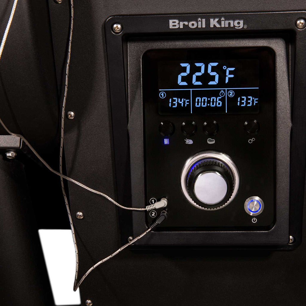 Broil King meat probe connected to grill controller with 225°F display