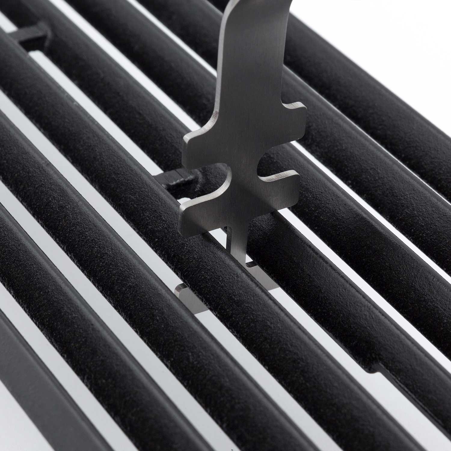 Broil King grid lifter fork lifting black grill grates