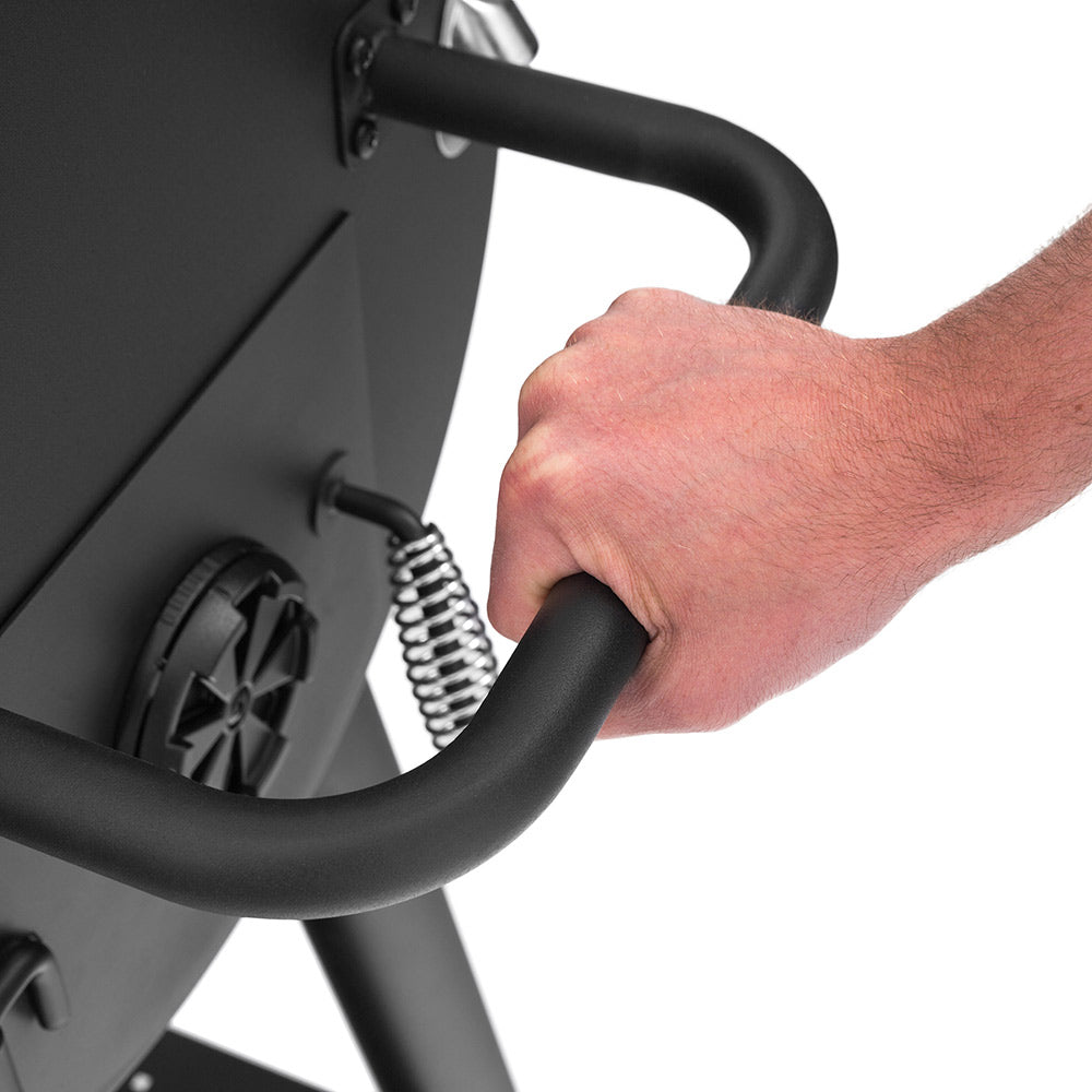 Smoker side handle and spring latch with a hand adjusting controls