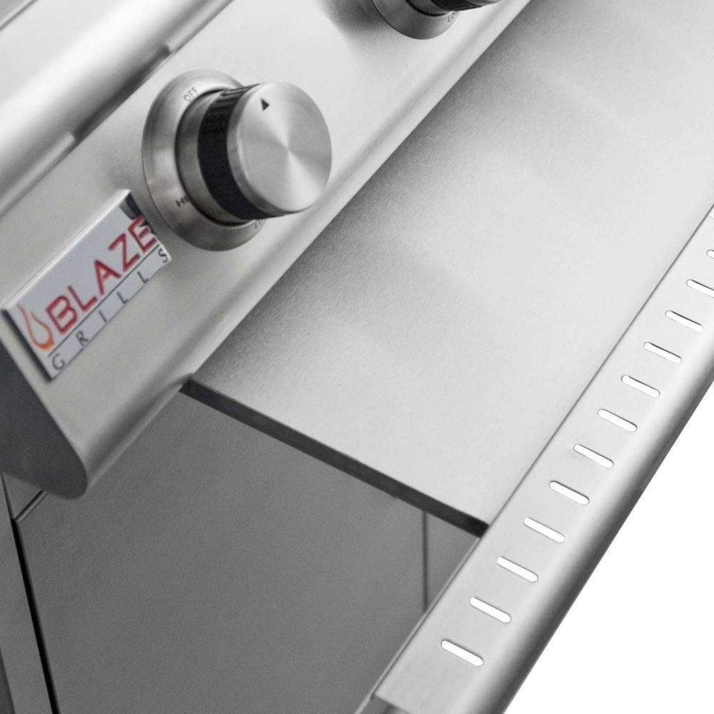 Blaze BLZ-4LTEMG Marine Grade Stainless Steel Built-In Gas Grill with Lights, 32-inch