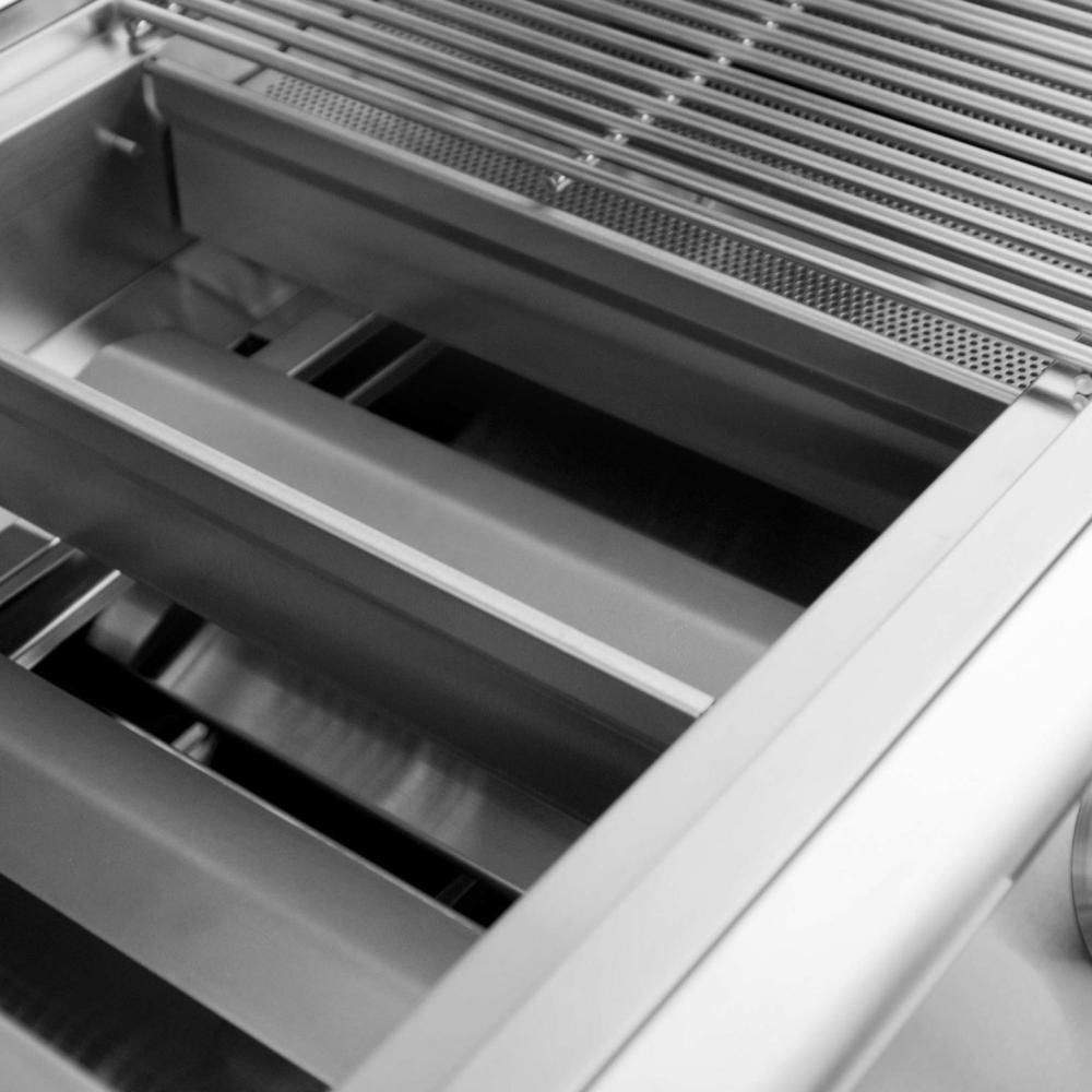 Gas grill grate and burner compartment with metal heat shields and open frame