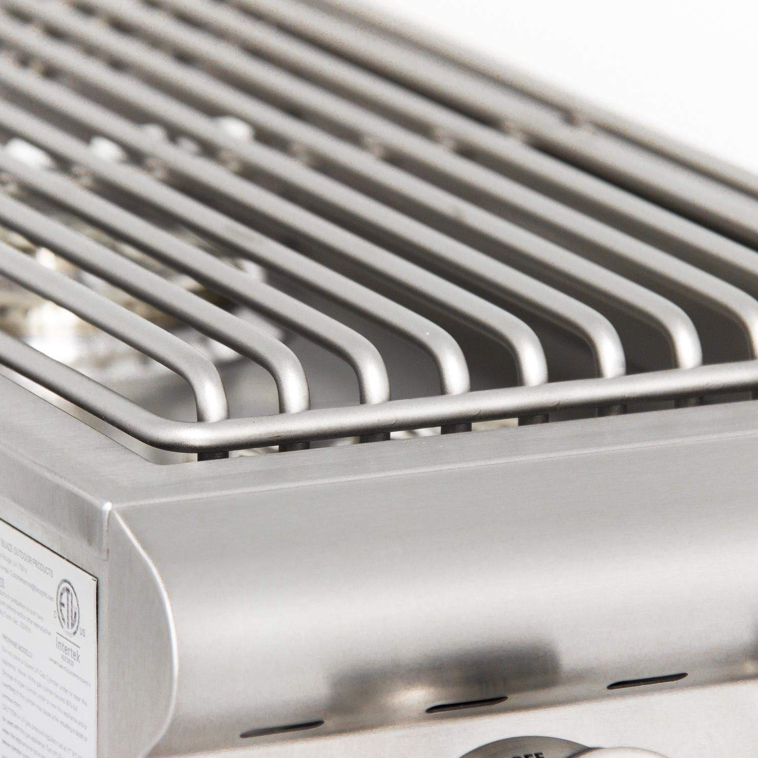 Stainless steel burner grate bars with front vent slots