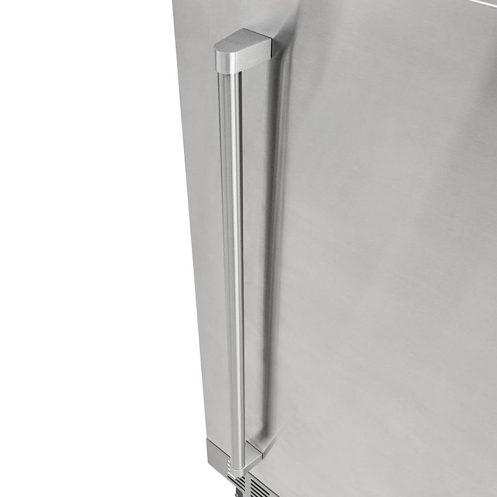 Stainless steel refrigerator side view with vertical handle and smooth cabinet