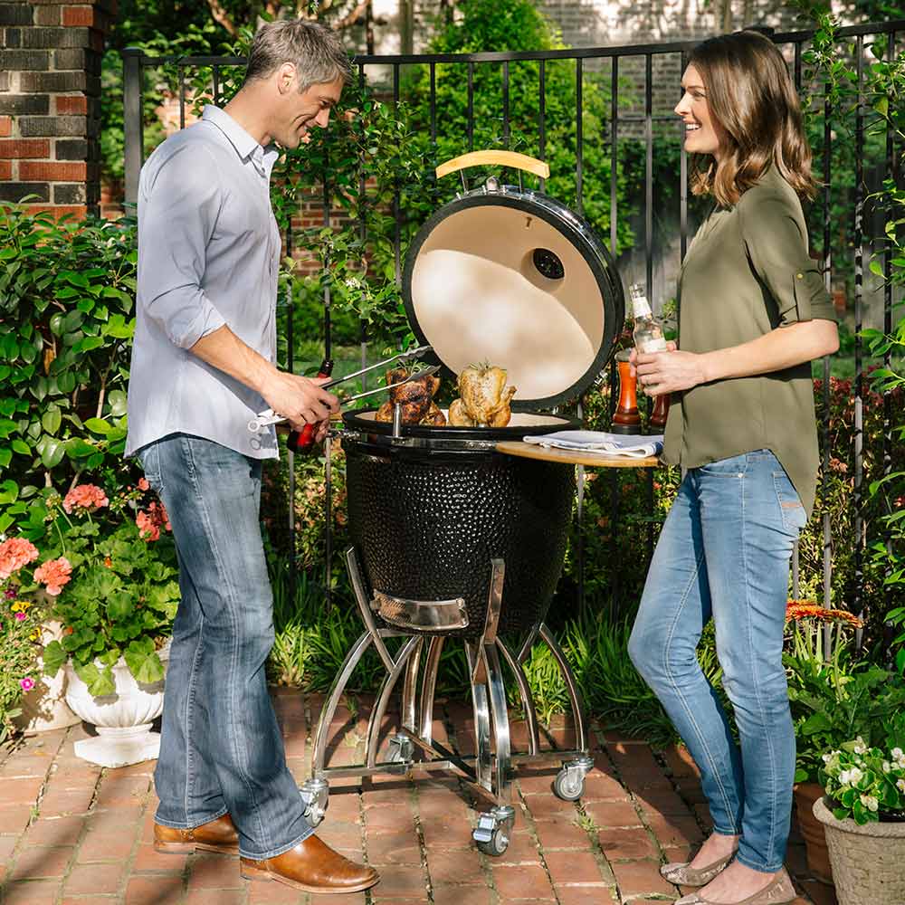 Coyote Asado Stand with Side Shelves