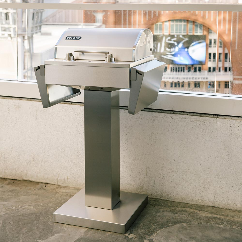 Coyote Stainless Steel Electric Grill on Pedestal (C1EL120SM-C1ELCT21)