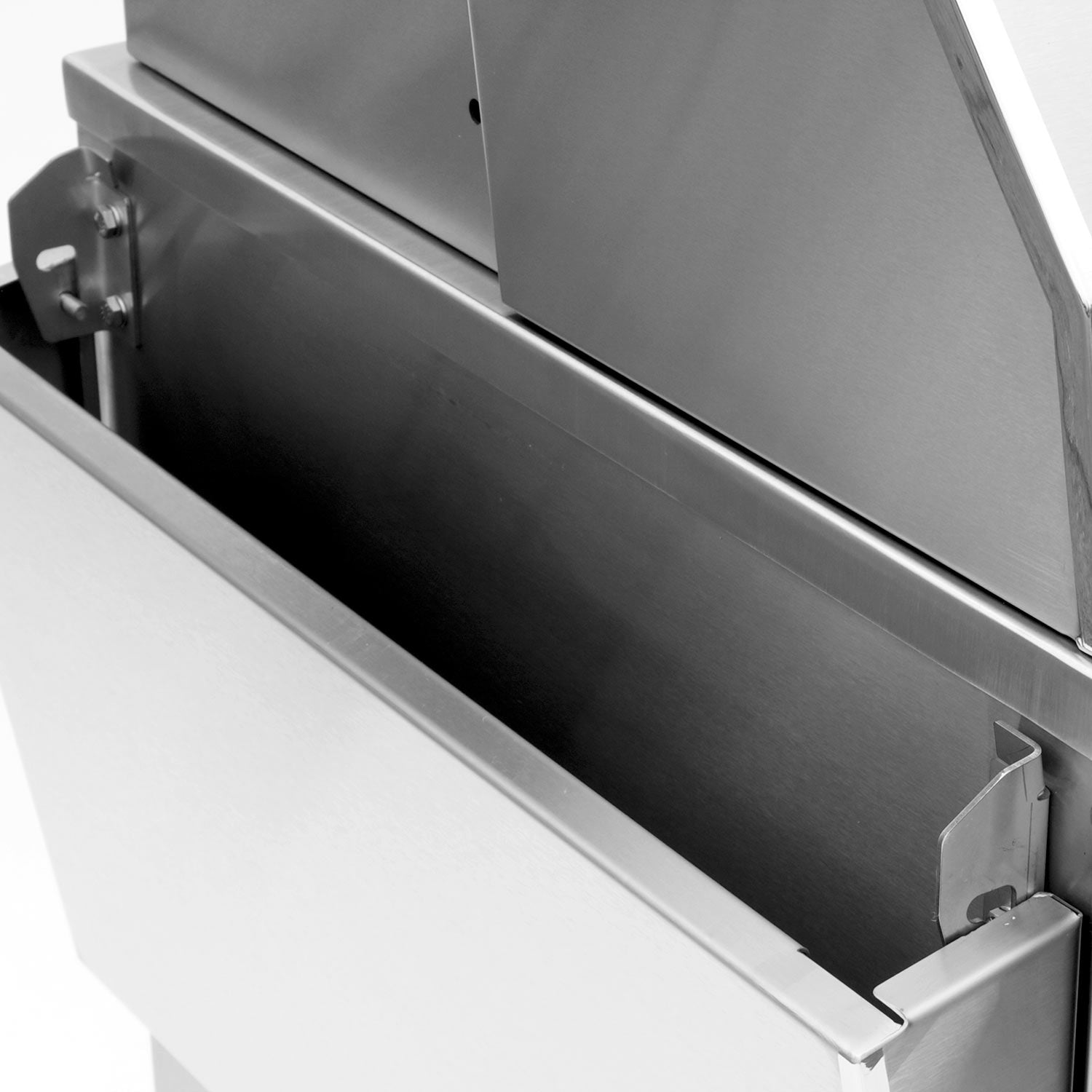 Stainless steel grill warming rack and side panel details