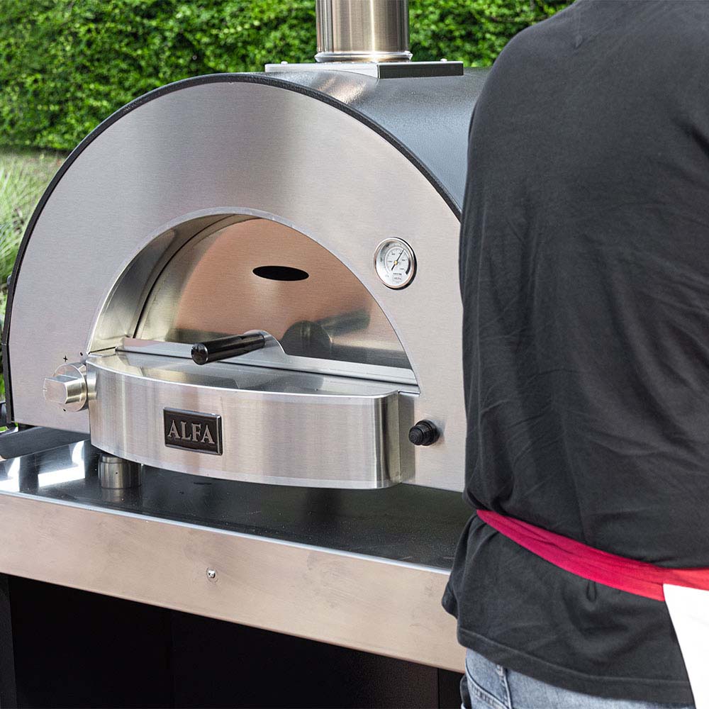 Alfa Classico 2 gas pizza oven, front opening with burner controls and side cover