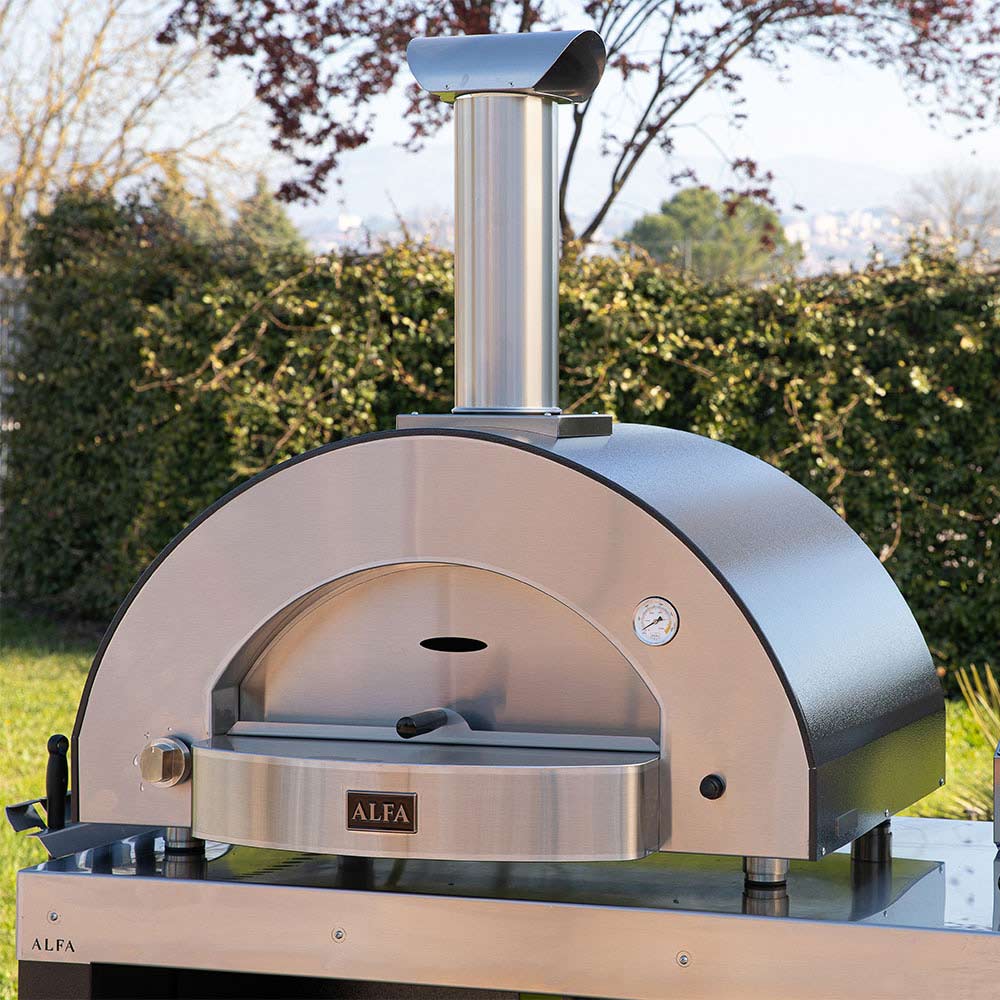 Alfa Classico 4 pizza oven, stainless front panel and dark dome hood