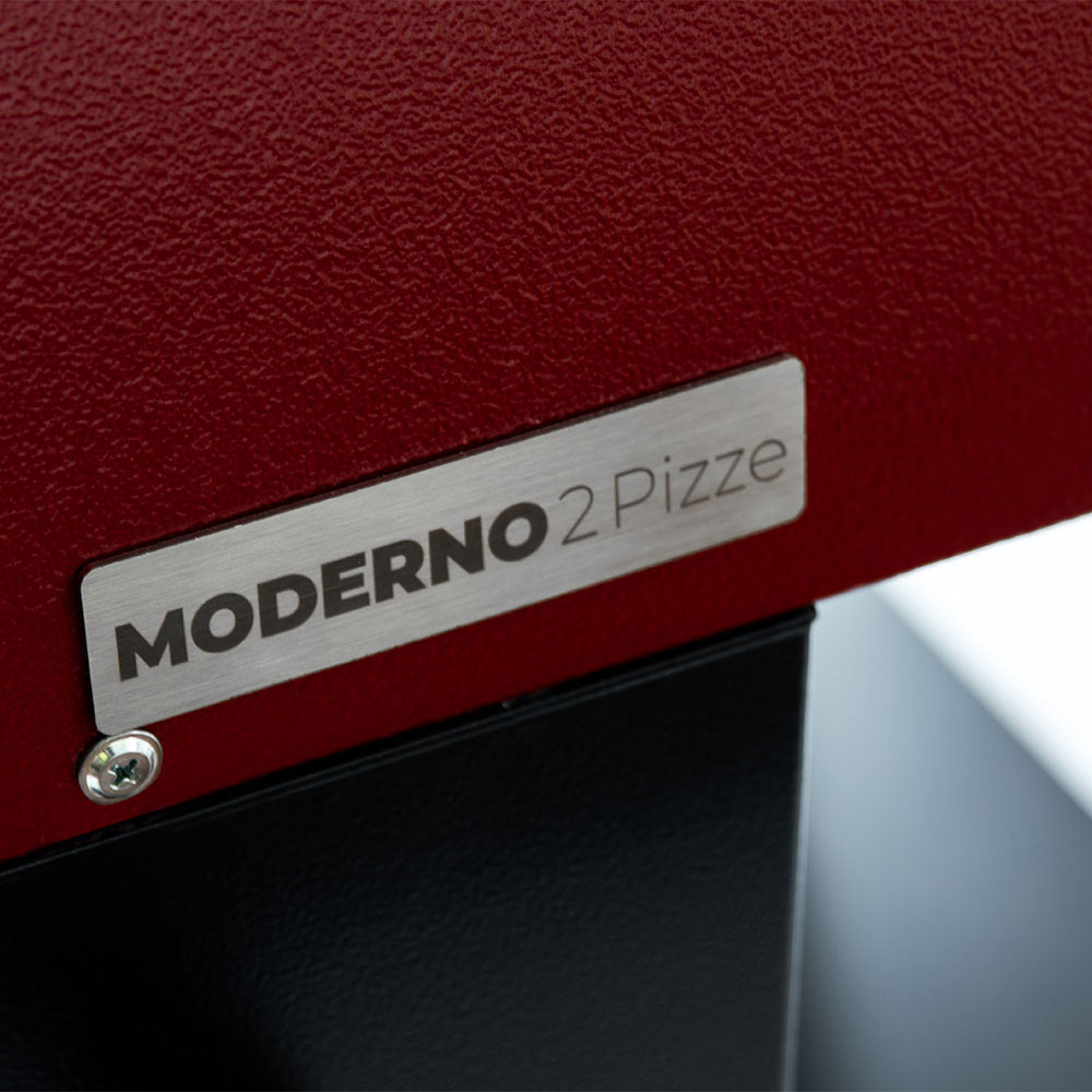 MODERNO 2 PIZZE nameplate on ruby red pizza oven panel