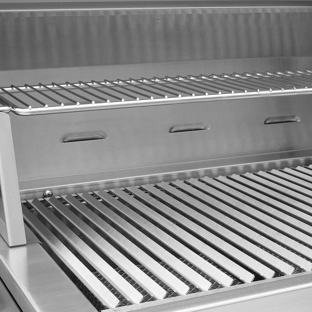 Stainless steel grill cooking surface with parallel bars and upper rod rack