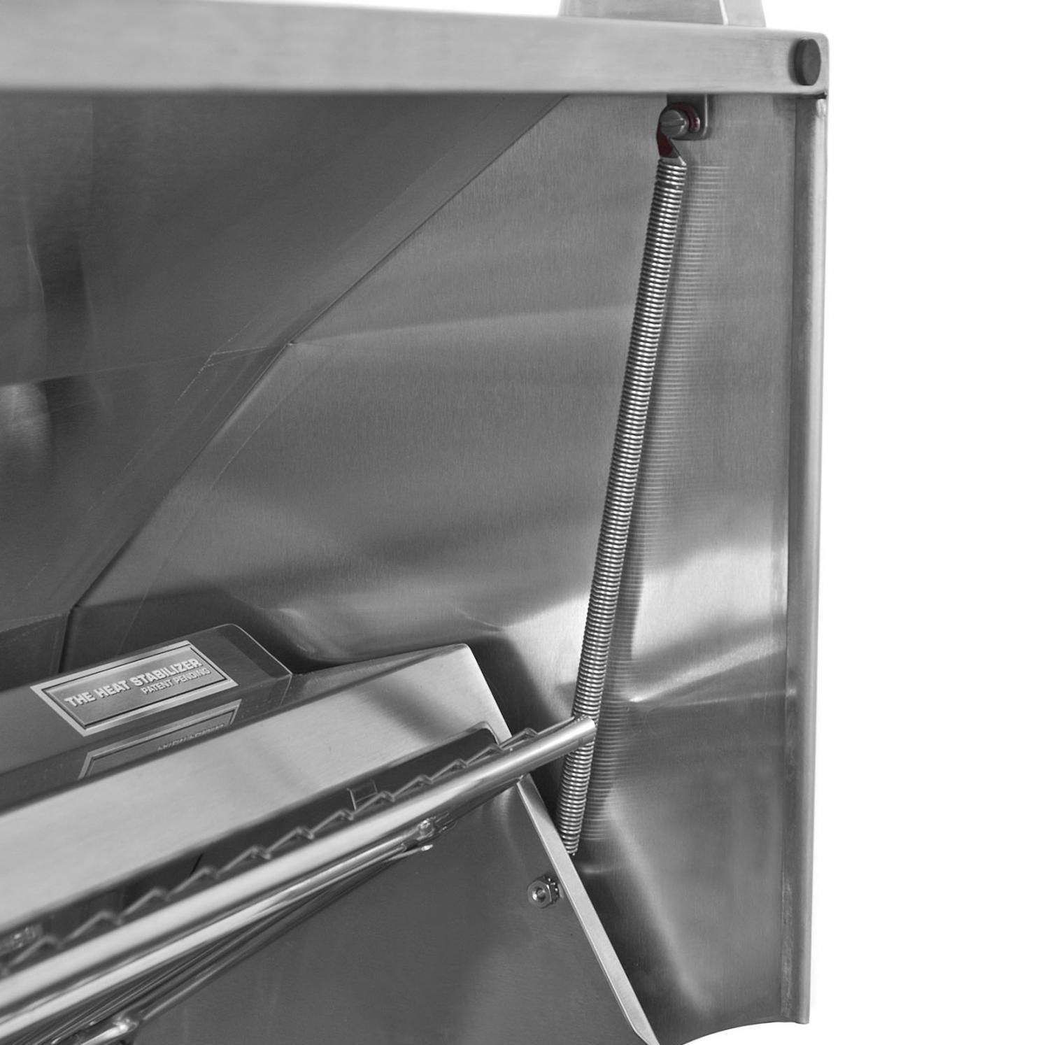 Built-in gas grill side panel with gas hose regulator and spring tubing