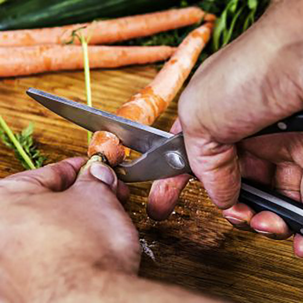 Oklahoma Joe's Blacksmith Spring-Loaded Meat Shears