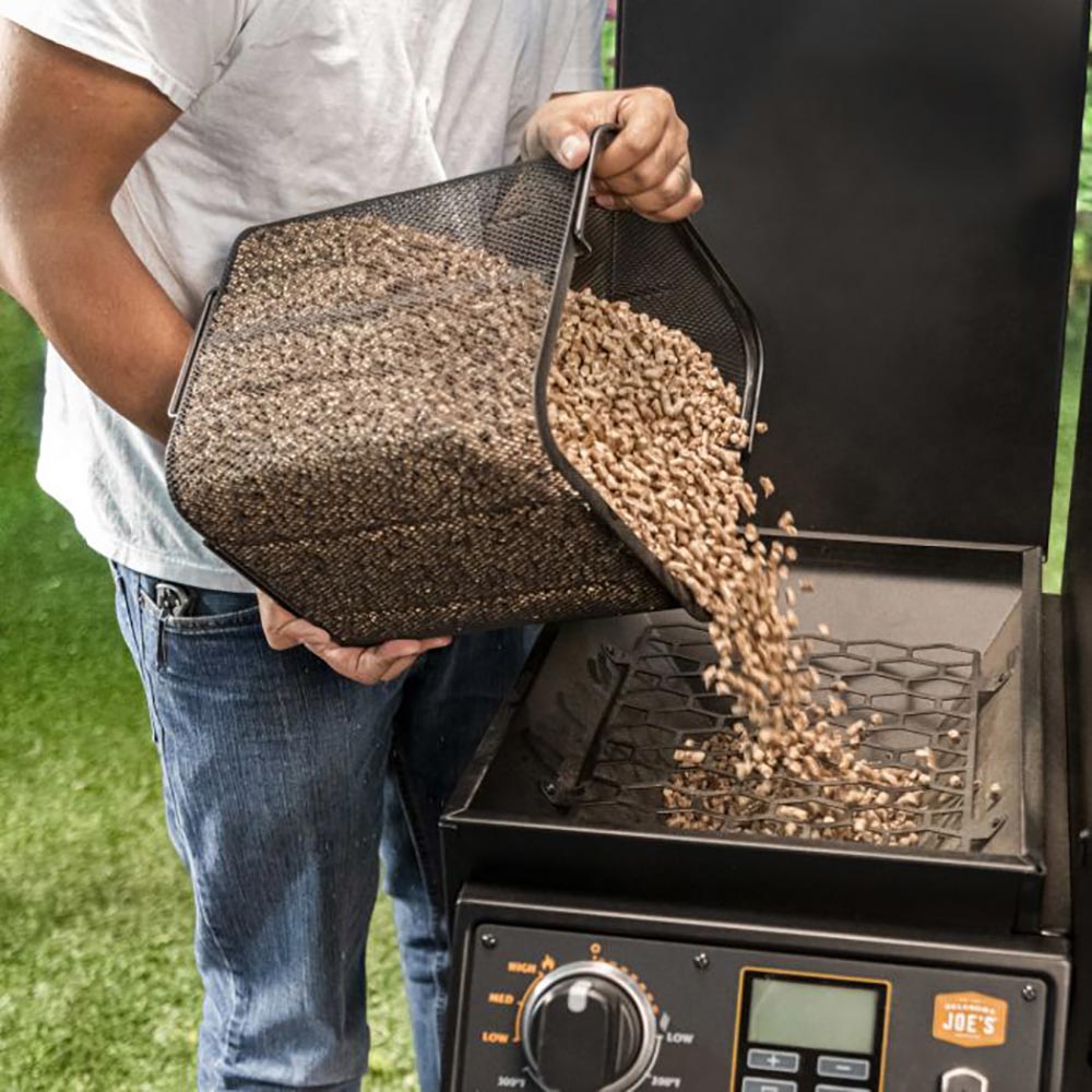Oklahoma Joe's 4-Piece Pellet Bucket Kit (OKJ-5159038R04