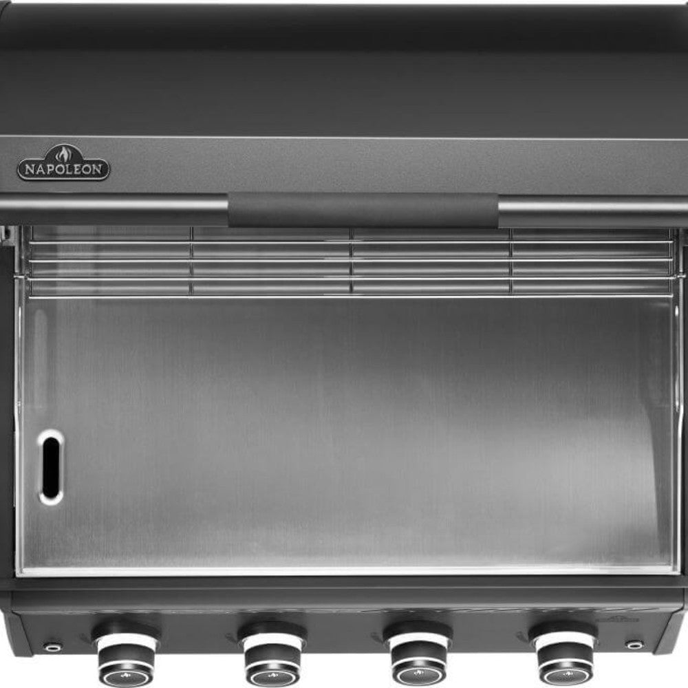 Stainless cooking chamber interior with burner controls on black base