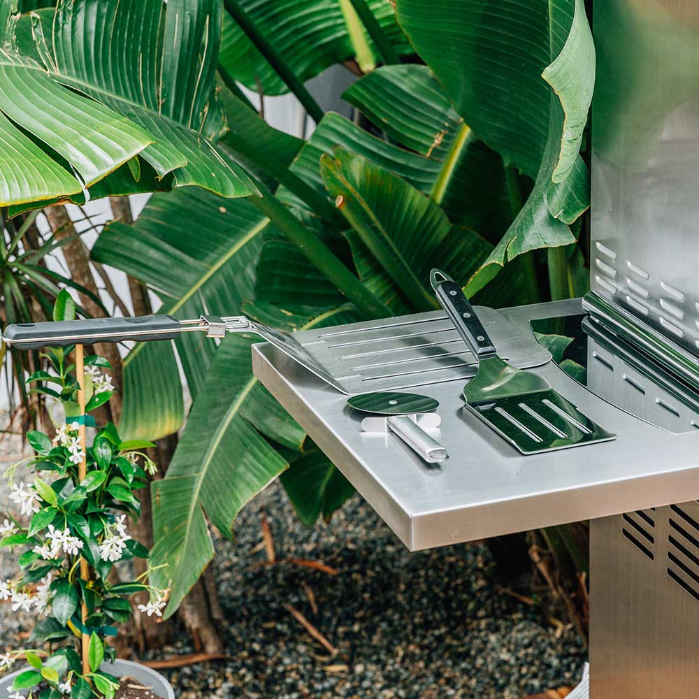 Summerset SS-OVFS Freestanding Outdoor Oven, 23-Inches