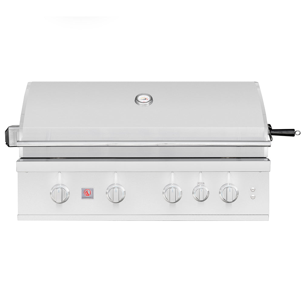 Built-in stainless gas grill with lid and front control knobs