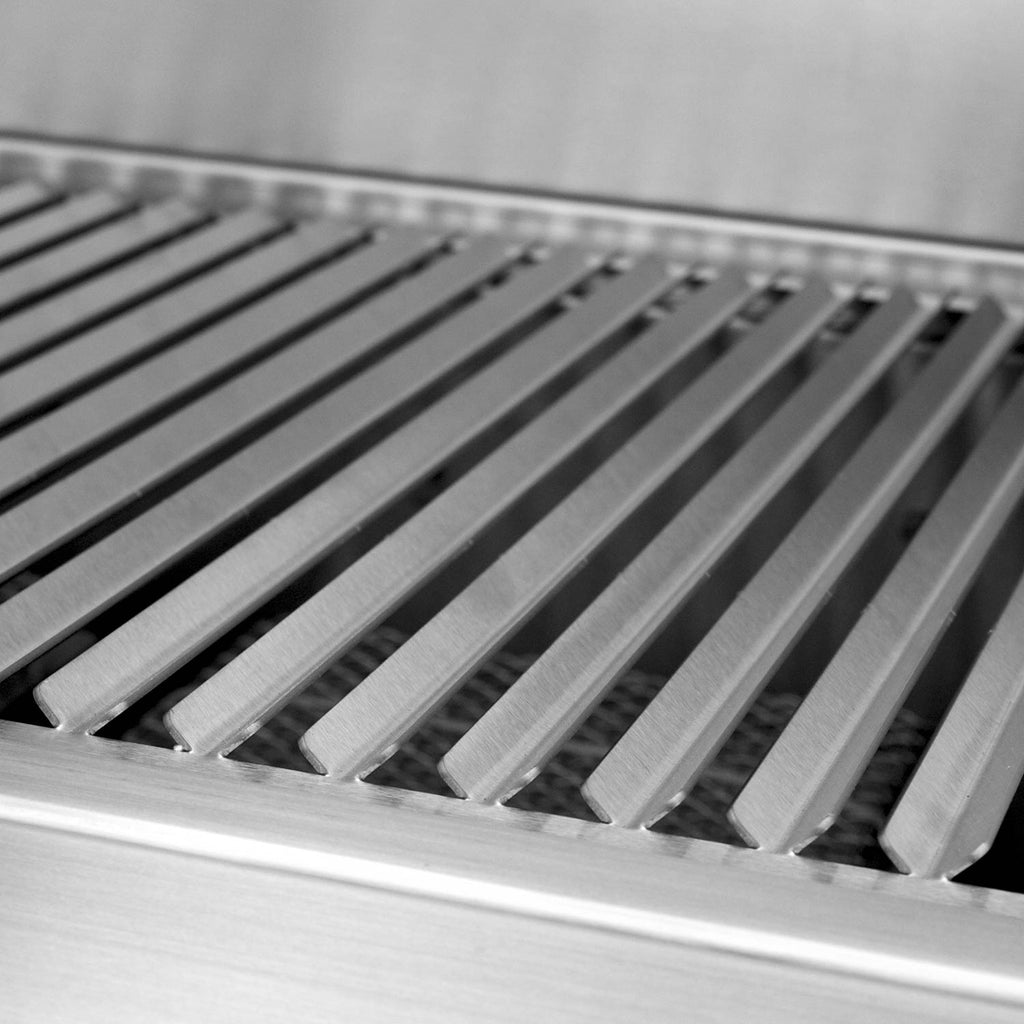 Stainless steel grill grates with parallel cooking bars