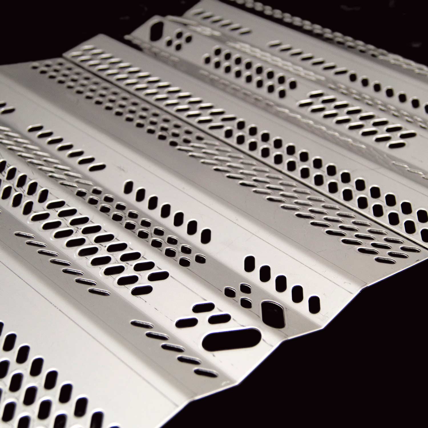 Stainless steel grill grates with long rectangular vent holes
