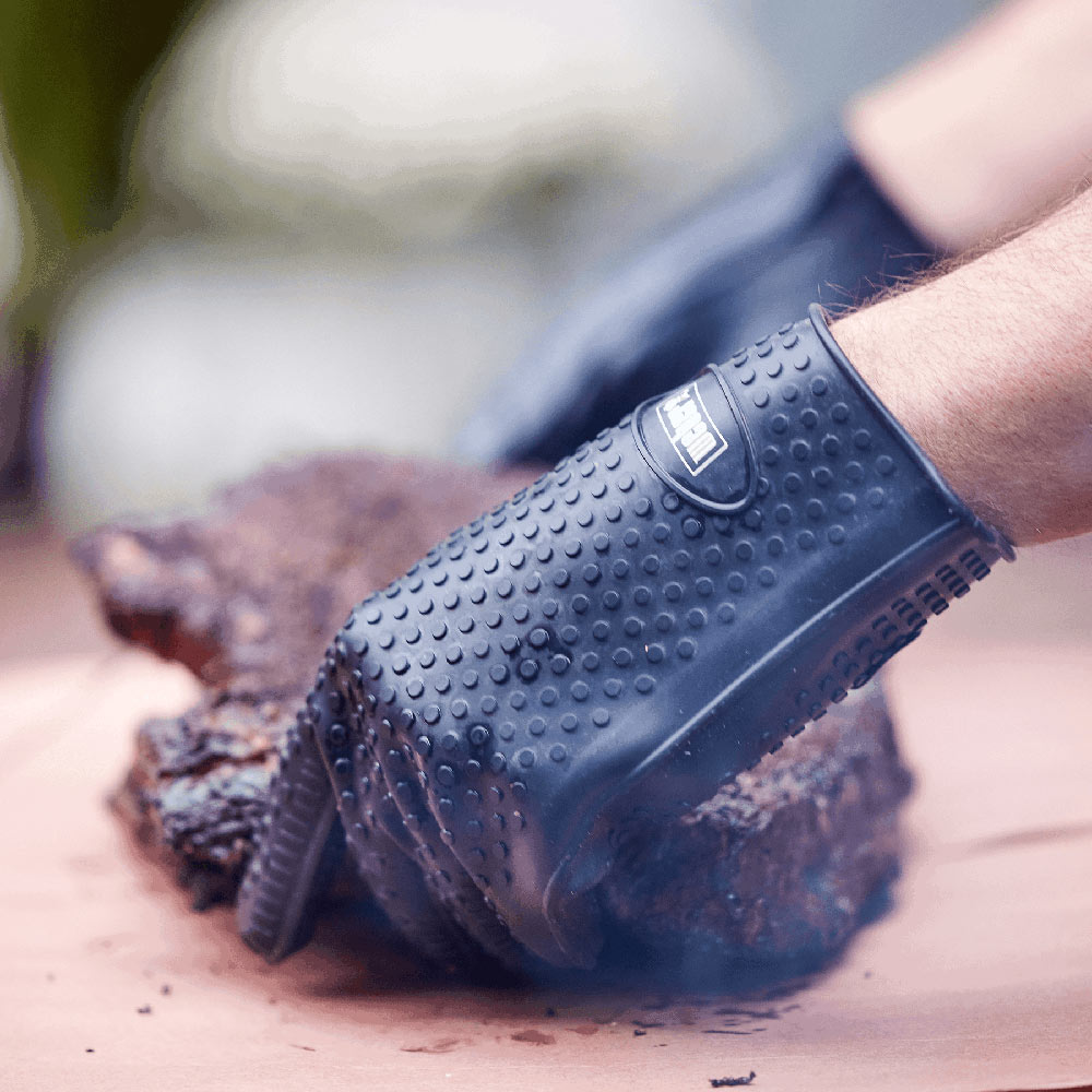 Weber Silicone Grilling Gloves - Thumbnail 4