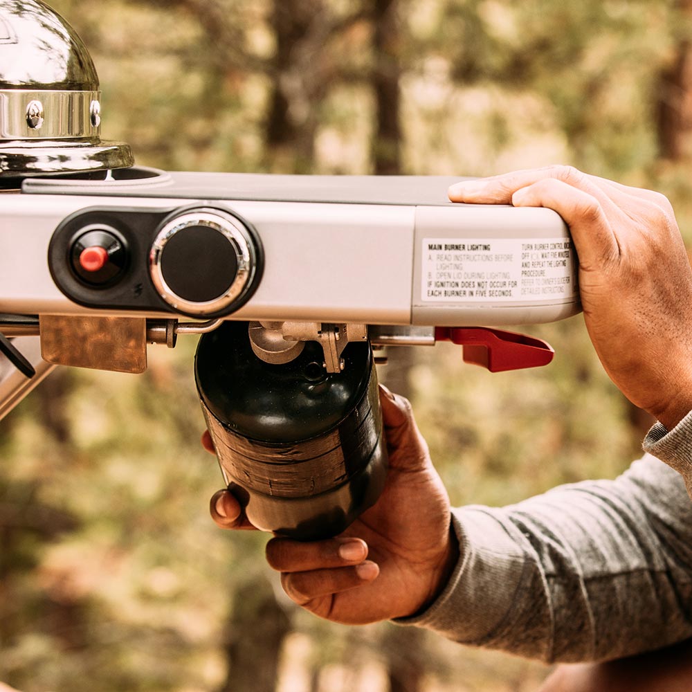 Weber Traveler Portable Propane Gas Grill with Side Table