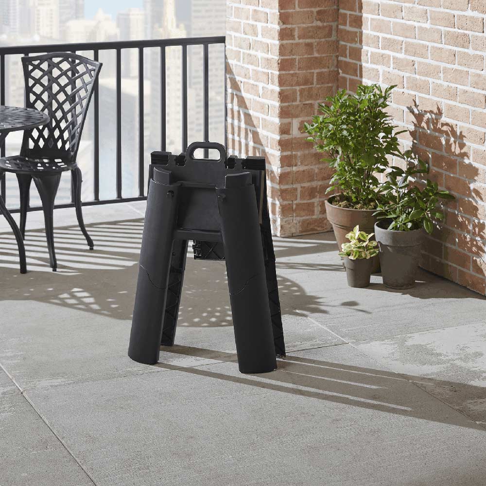 Weber Lumin Compact Electric Grill on Cart