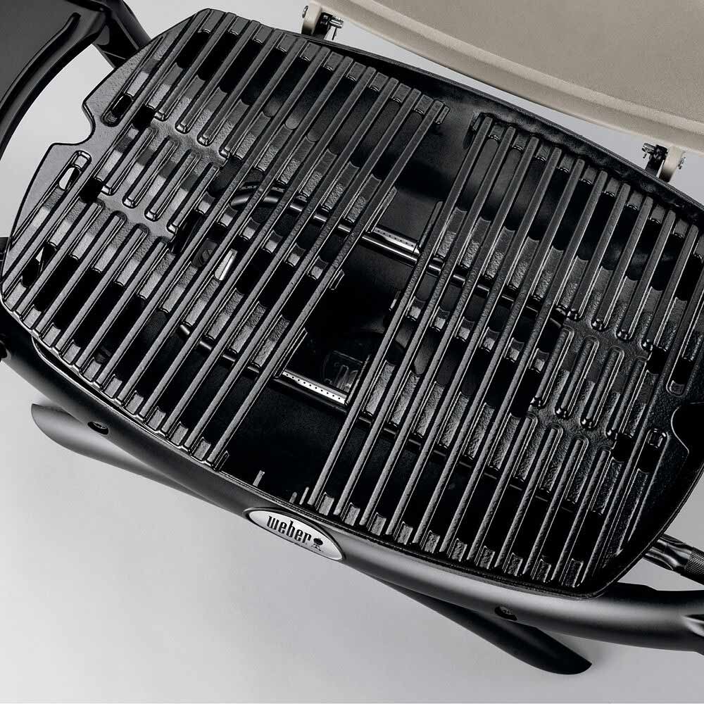 Weber Q1200 Portable Propane Gas Grill with Side Tables (WEB-Q1200)