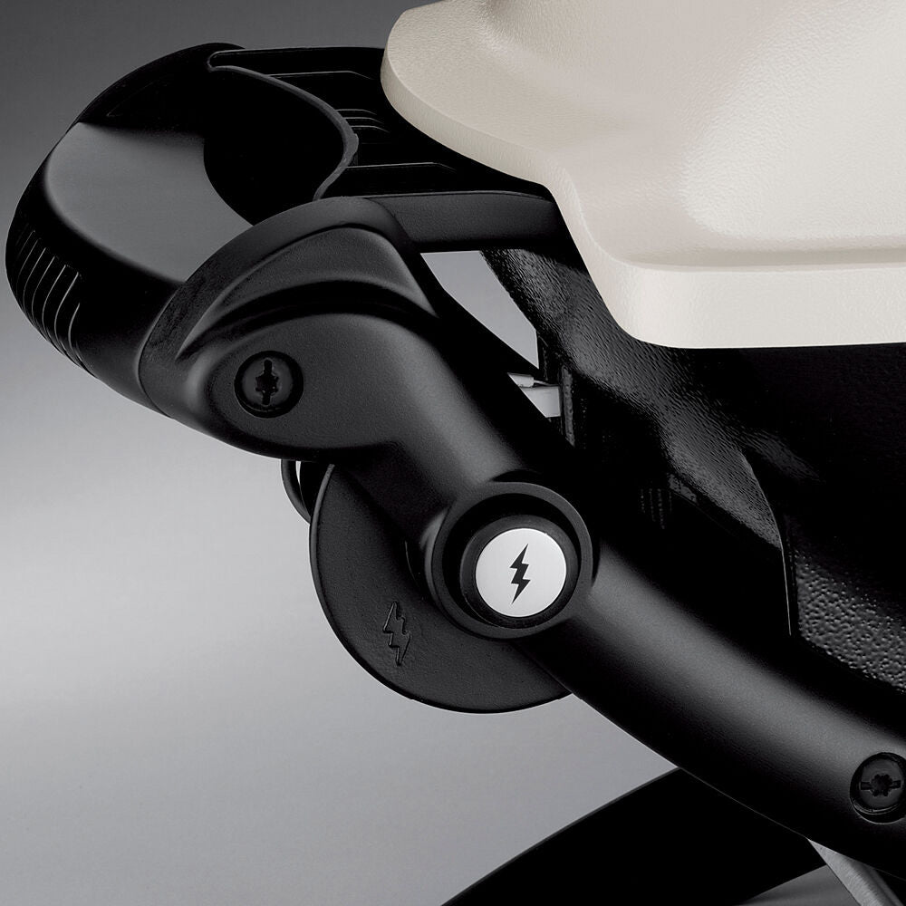 Portable propane grill control knobs on the front panel