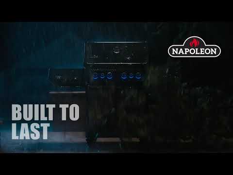 Napoleon Matte Black Built-In 700 Series 32-Inch Infrared Rear 4-Burner Gas Grill Head